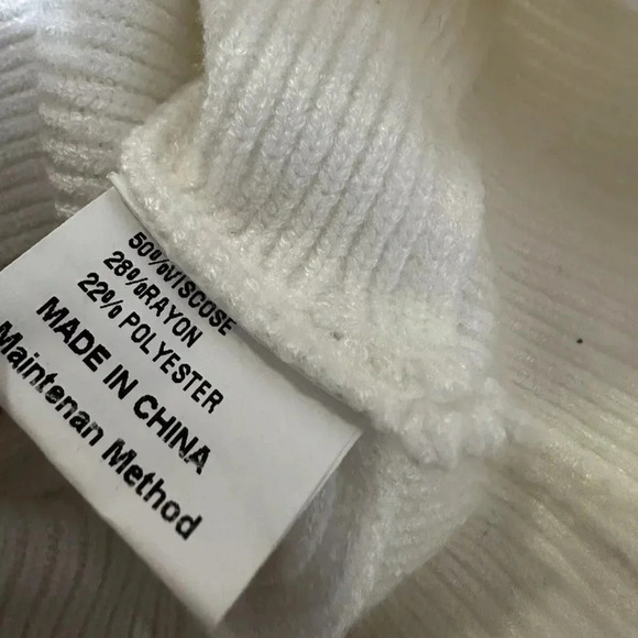 ZCSIA Sz L V-Neck Long Lace Mesh Sleeve Solid White Ribbed Knit Pullover - Picture 5 of 6